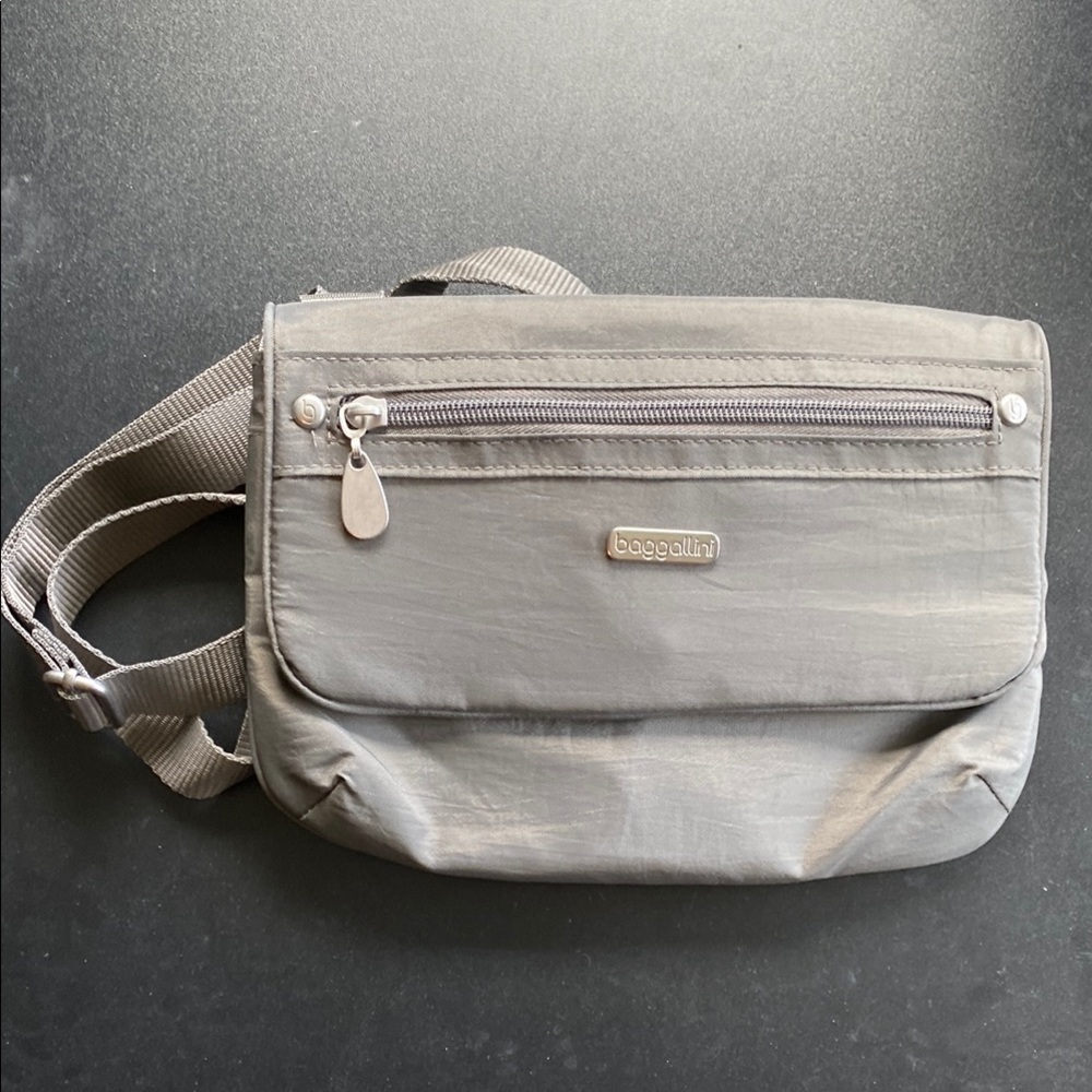 Baggallini Bag - Small
